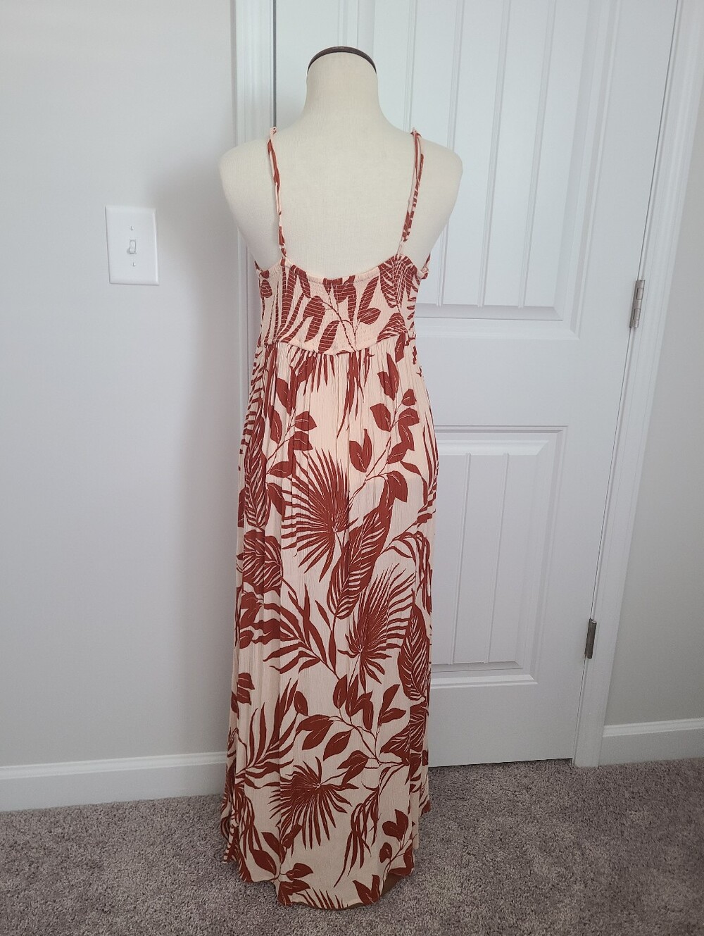Tropical Print Maxi Dress Women's Size M Resort Summer Vacation Long Hawaii Luau - Picture 6 of 10